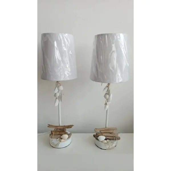 Ensemble de deux lampes avec coquillages/bois flotté - hauteur 46 cm