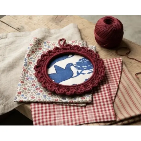 Cadre photo au crochet personnalisé — décoration murale vintage en coton et tissu
