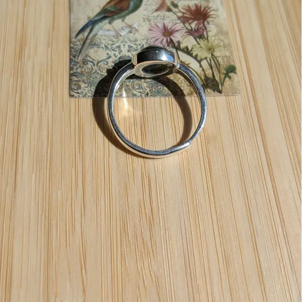 Vert velours - bague ajustable monture argent pierre naturelle séraphinite verte
