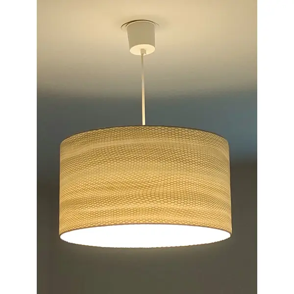 Abat-jour blanc nacré irisé – décoration géométrique chic, luminaire salon chambre, ambiance contemporaine et élégante