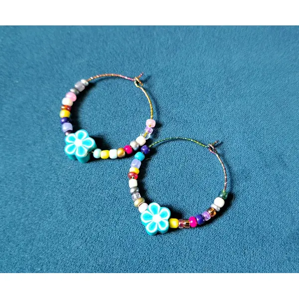 Boucle d'oreille créole fleurs bleu, blanc, jaune, perles, crochets en métal acier inoxydable multicolore