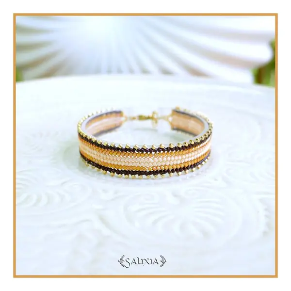 Bracelet tissé à l'aiguille perles de verre japonaises crème, caramel, chocolat et dorées fermoir acier inoxydable doré or fin (#bc527)