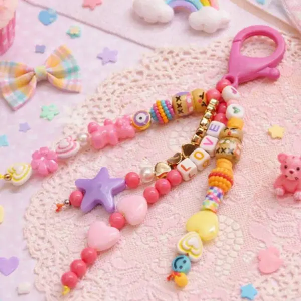 Porte cles kawaii avec puces d amour vintage bijou de sac tendance perles colorées breloques cœur unique colré