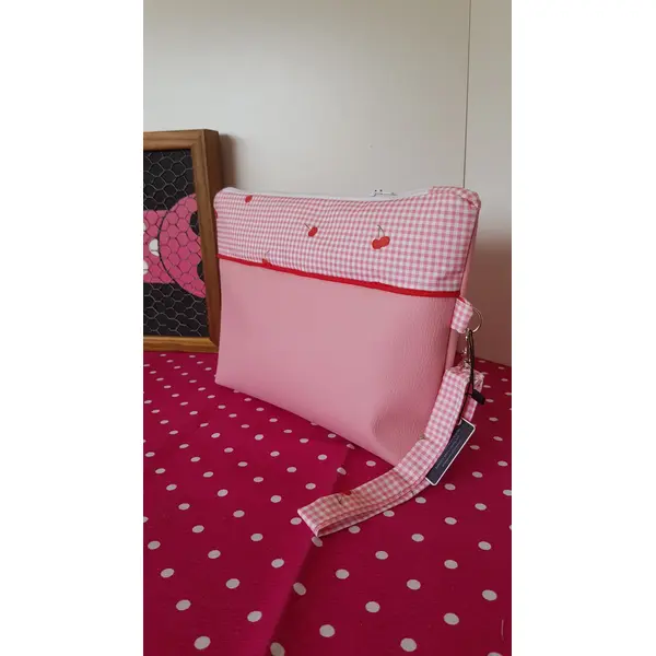 Sac pochette cerise et vichy bleu