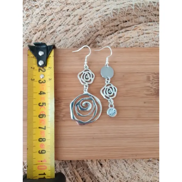 Boucles d'oreilles dépareillées, boucles asymétriques, bijoux argentés