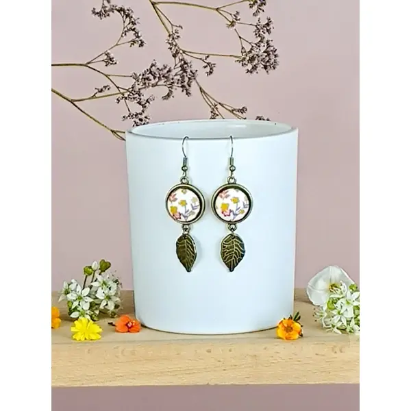 Boucles d'oreilles "feuille" en tissu 60mm