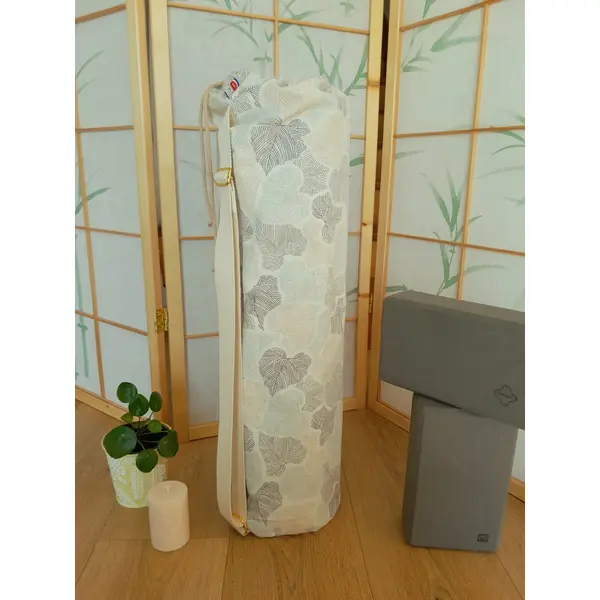 Sac à tapis de yoga motif feuillage écru