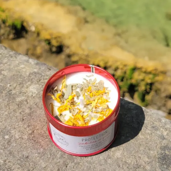Bougie protection - bois de santal