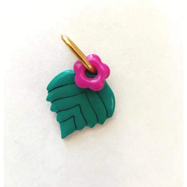 Pampilles feuilles pour créoles interchangeables