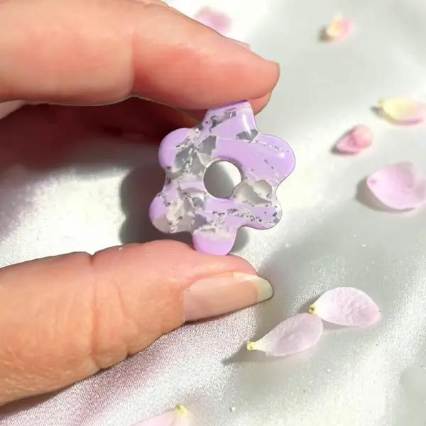 Pampilles fleurs colorées en argile polymère – fait main