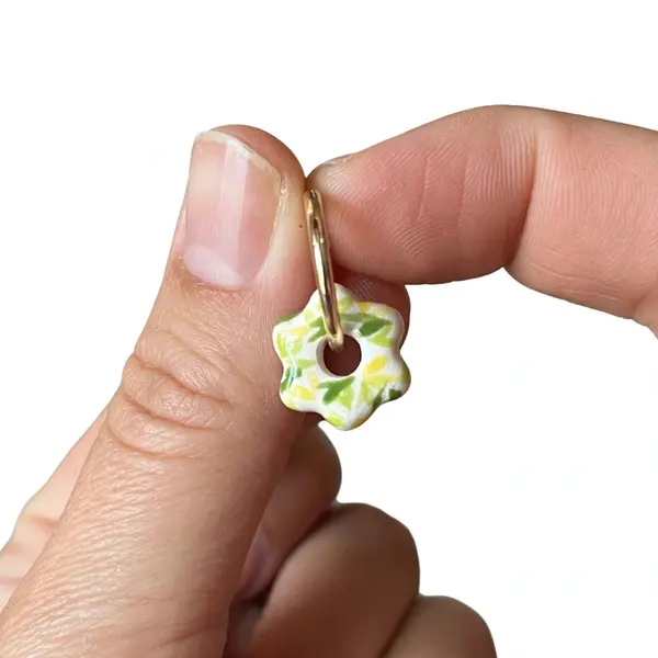 Boucles d’oreilles créoles perle en céramique