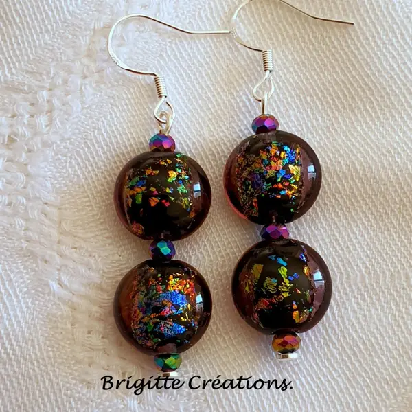 Boucles d'oreilles réalisées en perles de verre artisanales "lampwork".