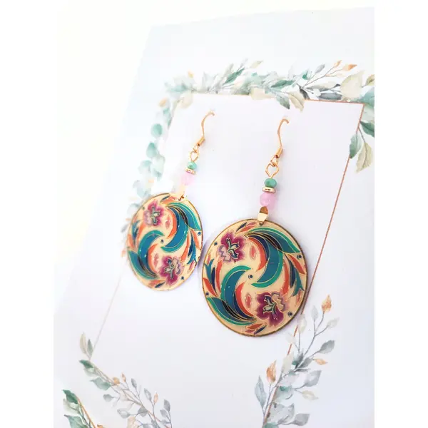 Boucles d'oreilles colorées, motifs fleuris, idée cadeau