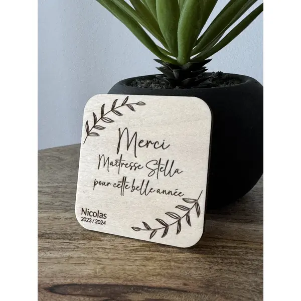 Magnet carte de remerciement en bois à personnaliser - merci maîtresse, merci maître, atsem, aesh - cadeau de fin d'année scolaire