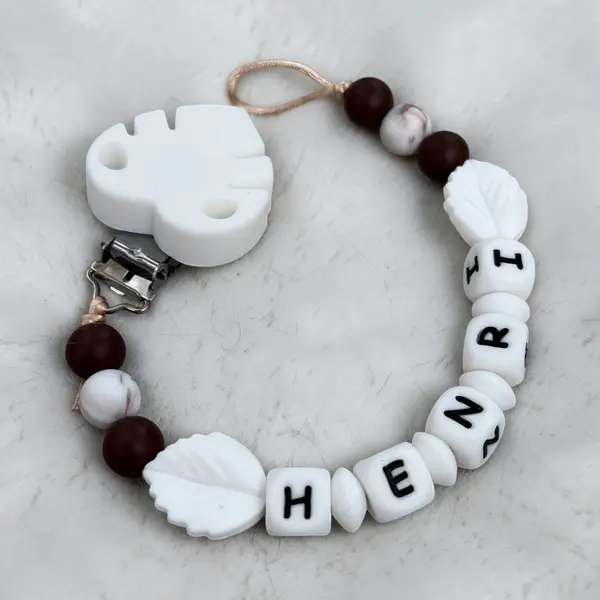 Attache tétine personnalisée , cadeau naissance, garçon , perles silicone