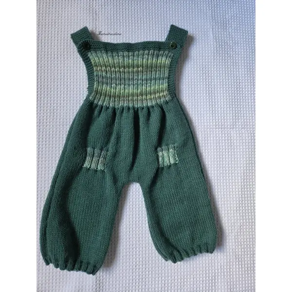 Salopette longue verte 3 mois tricoté main en laine rico baby