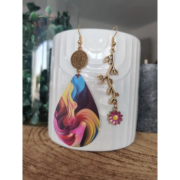 Boucle d'oreilles dépareillées, boucles asymétriques, bijoux en bois