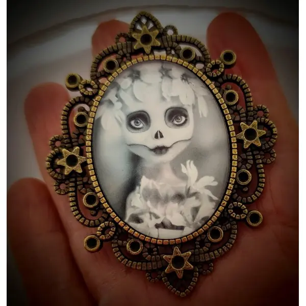 Broche catrina féminin mexicain - portrait gothique romantique.