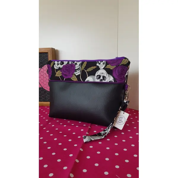 Sac pochette skull & roses violettes