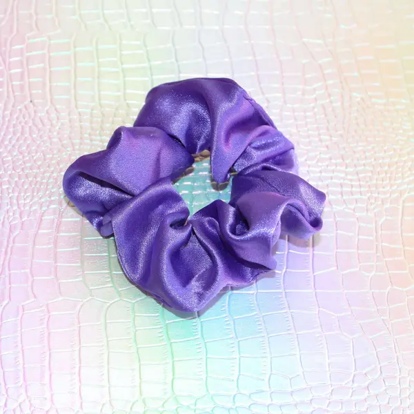 Chouchou en satin anti-nœuds pour cheveux fragiles et bouclés accessoire de coiffure