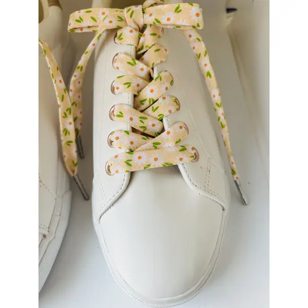 Lacets fleuri
