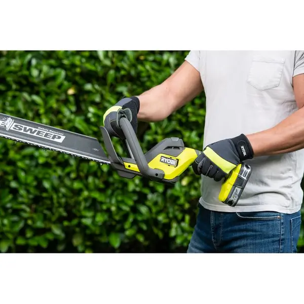 Taille-haies LINEA 18V ONE+ - 55 cm (1 x 4,0 Ah)