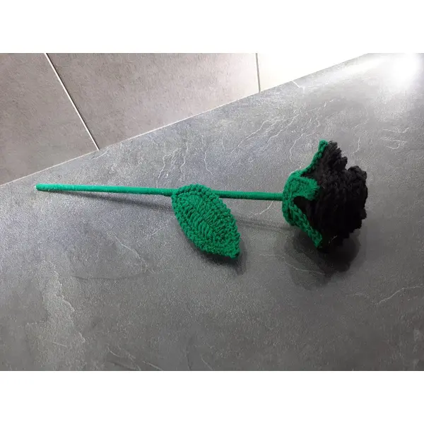 Bouquet de 3 roses crochetées en coton oeko-tex – fleurs éternelles faites main