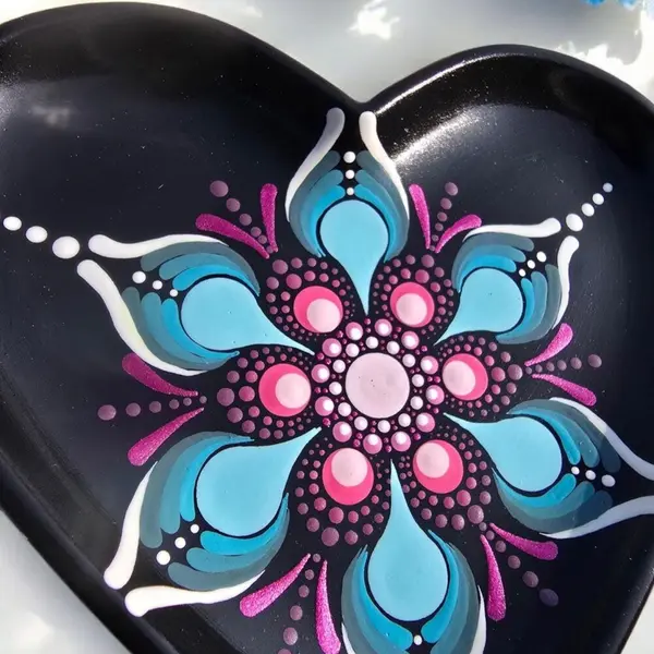 Coupelle cœur noire – mandala bleu & fuchsia - vide-poche artisanal