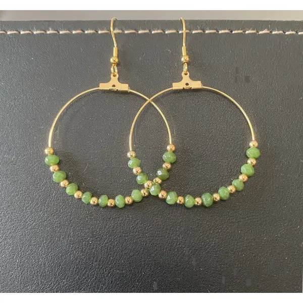 Boucles d'oreilles créoles dorées petites perles aventurine et dorées