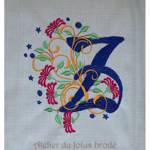 Housse de coussin brodé - monogramme floralie lettre z- coton biologique 40*40