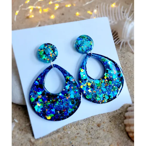 Boucles gouttes marines pastille tige colorée