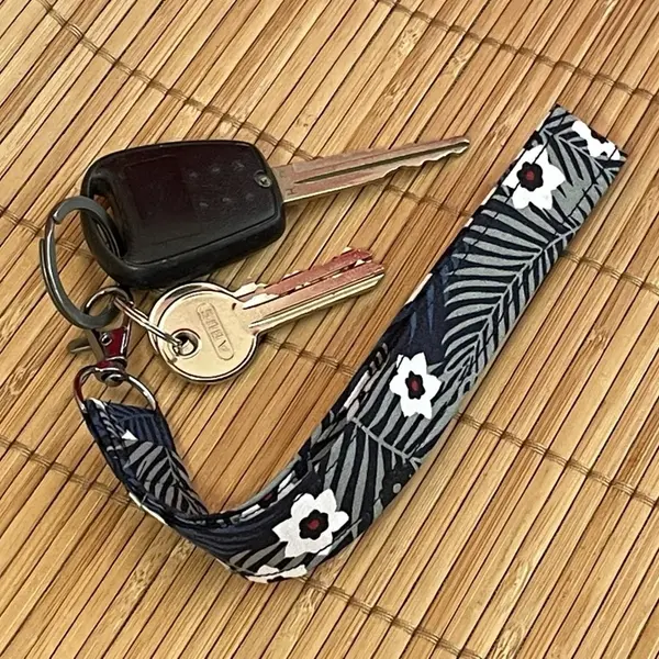Porte-clés lanière fleurs