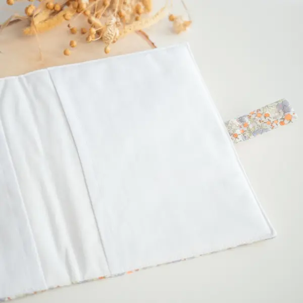 Protège carnet de santé personnalisé orelie