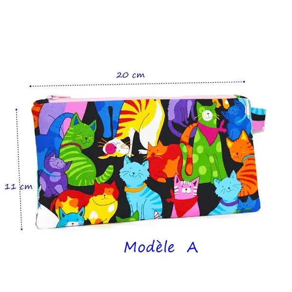 Trousse pour crayons ou pochette pour sac à main, motifs petits chats colorés