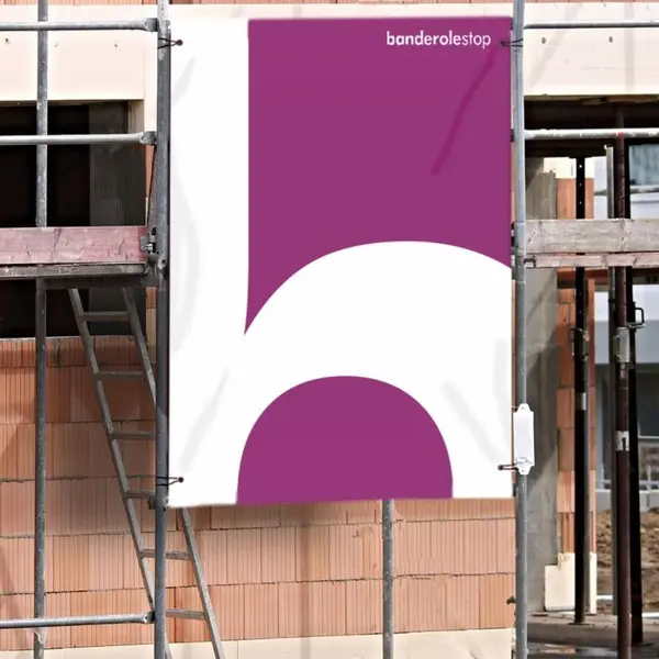 Bâche publicitaire pour échafaudage sur mesure