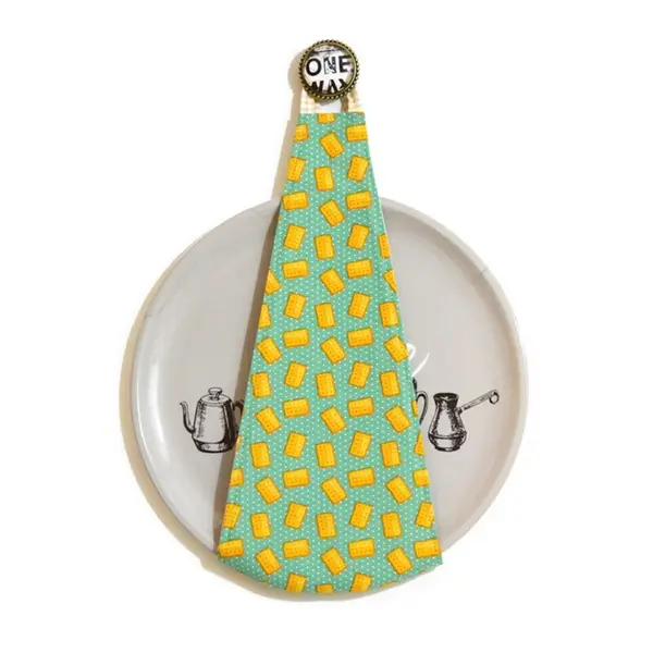 Range plateau mural rond motifs petits gateaux gourmands