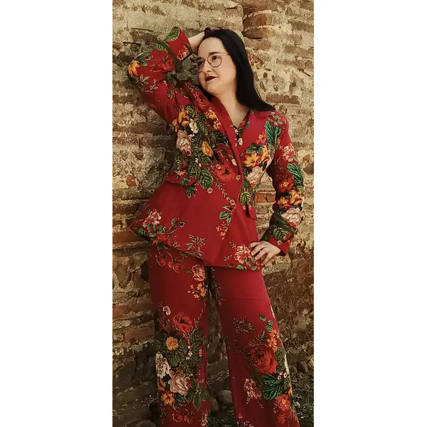 Costume 3 pièces "farrah" rouge à fleurs