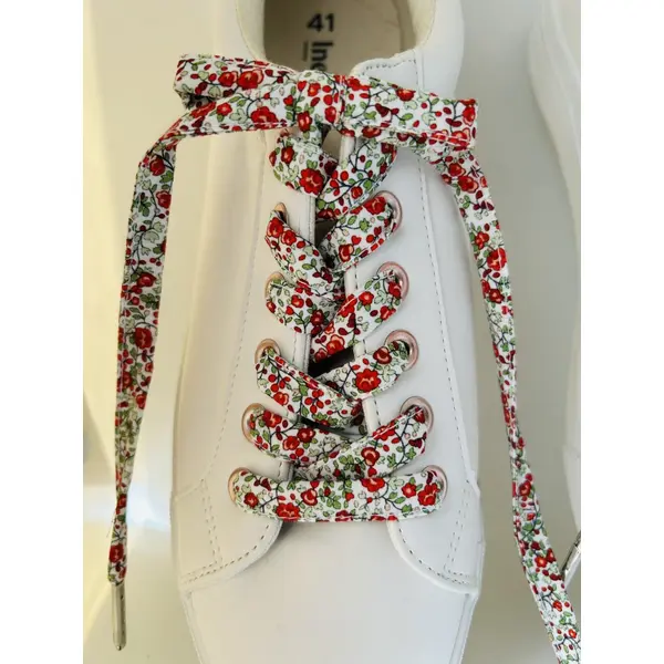 Lacets fleuri