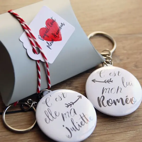 Duo de porte-clés pour amoureux "Roméo et Juliette"