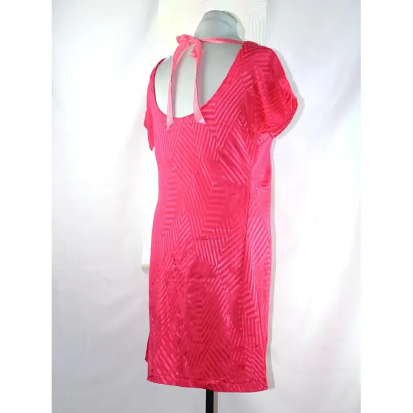 Robe courte dos nu "fuchsia vintage 90s"