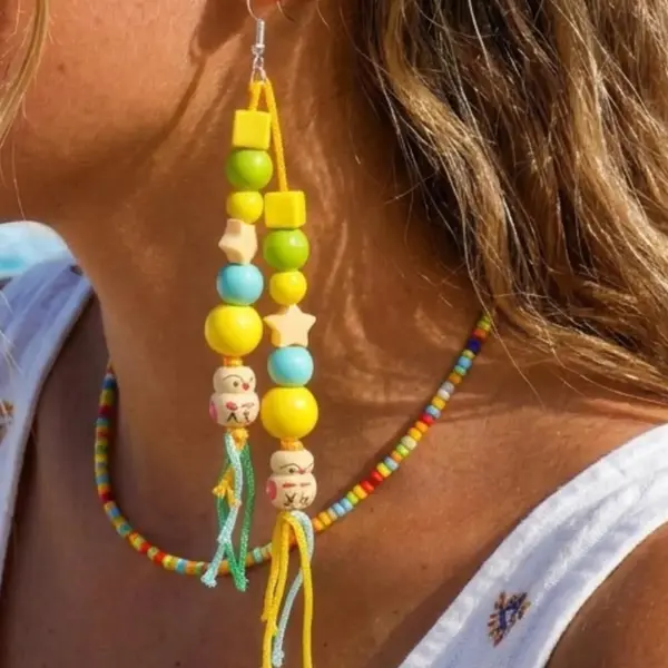 Boucles d'oreilles lo,ngues puces d'amour été asymetriques originales fait mains pièce unique