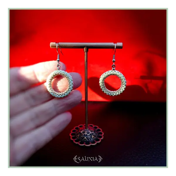 Boucles d'oreilles anneaux tissés à l'aiguille perles de verre japonaises crochets ou dormeuses acier inoxydable (#bo1007)