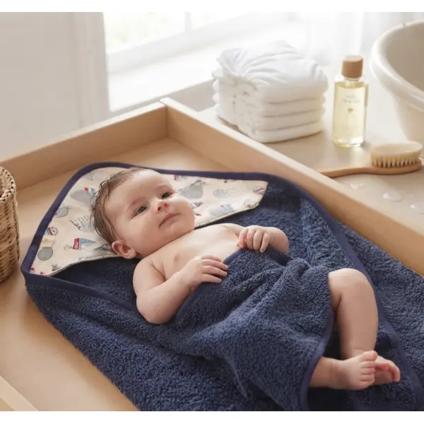 ​sortie de bain bébé / cape de bain artisanale