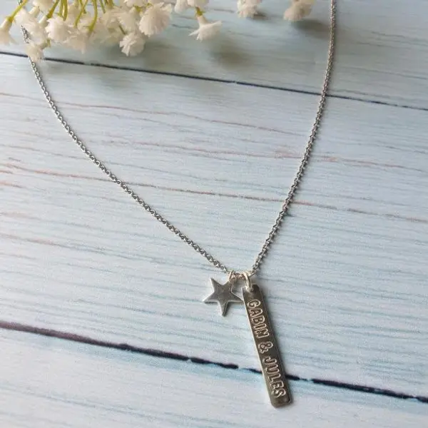 Collier avec plaque gravée & étoile en argent 925