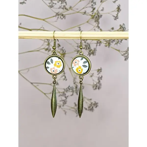 Boucles d'oreilles "tige" en tissu 75mm
