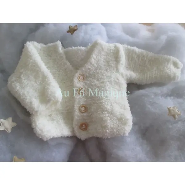 Gilet fil peluche tricot couleur blanc cassé taille 3 mois