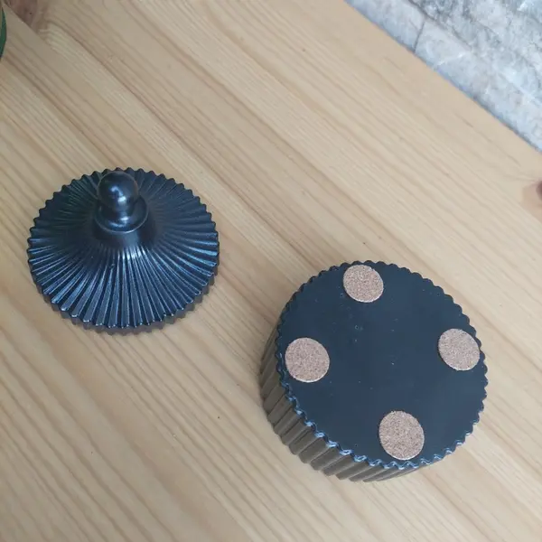 Boite à bijoux noire en jesmonite