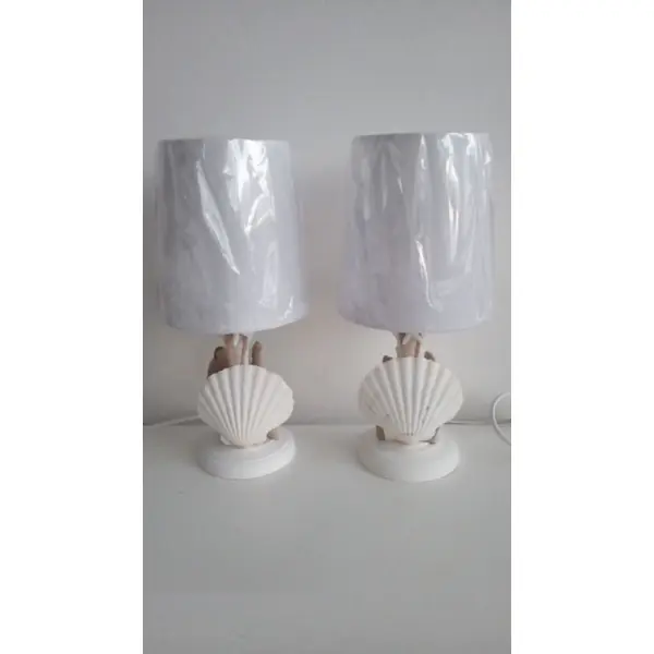 Ensemble de deux lampes blanche avec bois flotté - hauteur 32 cm