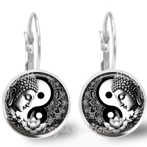Boucle d'oreille bouddha yin yang argenté et verre dormeuses