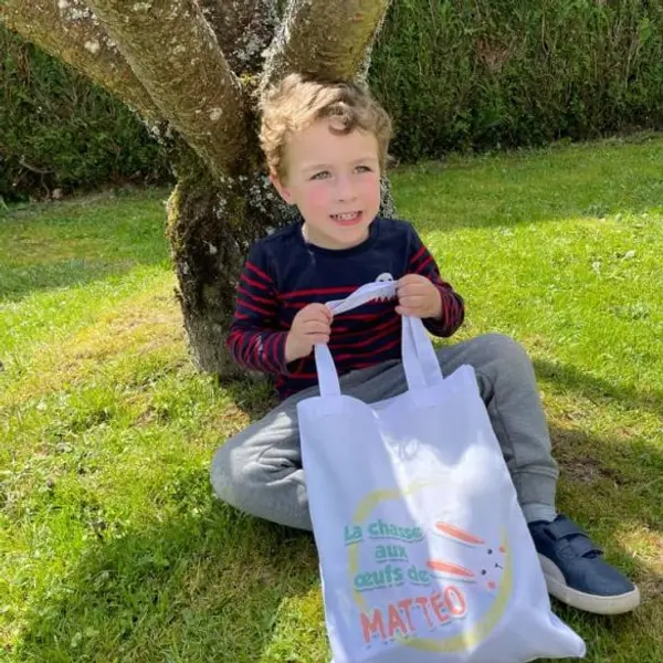 Tote bag Pâques modèle Coucou le lapin